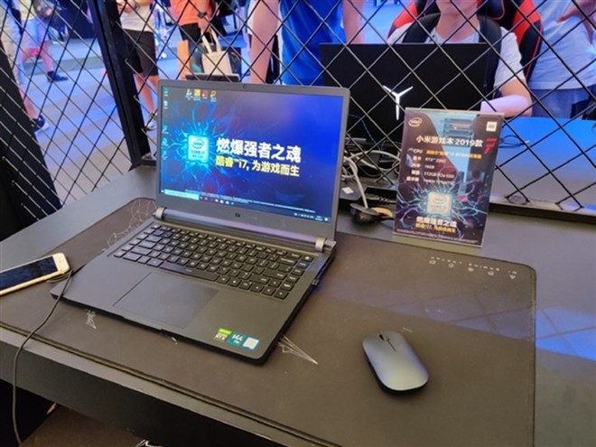 Laptop chơi game cực hot của Xiaomi bất ngờ xuất hiện 