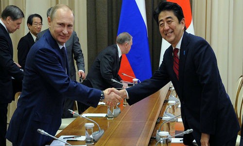 Mỹ "nóng mặt" khi ông Abe mời Tổng thống Putin thăm Nhật