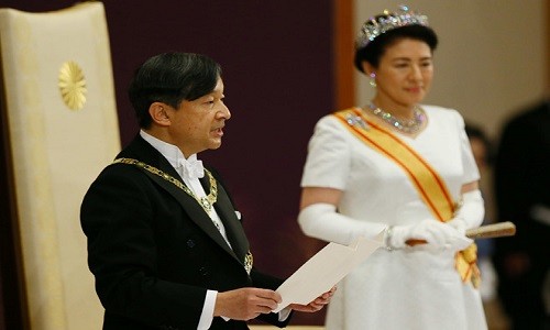 Nhà vua Naruhito đăng cơ, Nhật Bản bước sang thời đại mới