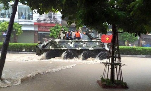 Quảng Ninh vẫn chìm trong biển nước, hàng chục người thiệt mạng