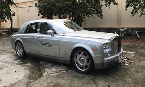 Khải Silk biến mất bí ẩn, rao bán Rolls-Royce Phantom