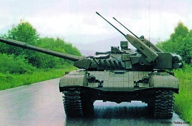 Lạ lẫm xe tăng nâng cấp T-72M2 của Slovakia