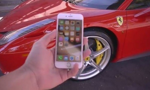 Điều gì xảy ra khi chạy siêu xe Ferrari qua iPhone 6S?