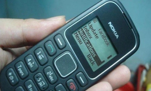 Video: Đăng nhập Facebook bằng Nokia 1280 không thể tin nổi