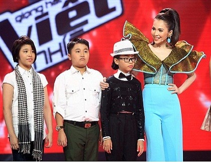 Hiền Thục cầu kỳ trên ghế nóng The Voice Kids