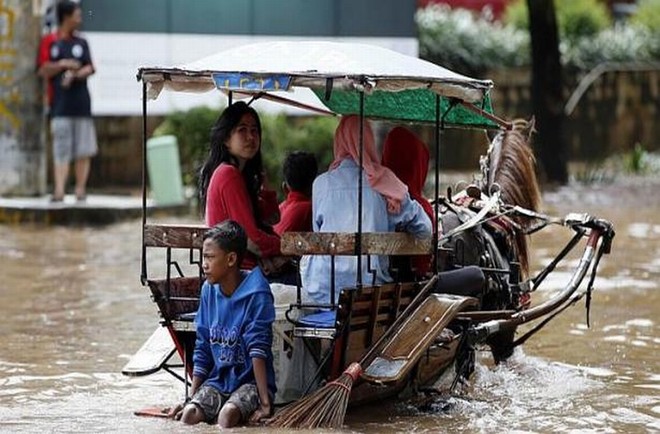 Lụt lội kinh hoàng ở Jakarta, Indonesia