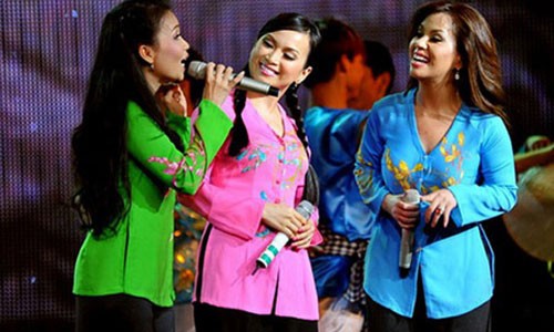 Top 3 cặp chị em có cuộc sống viên mãn nhất showbiz