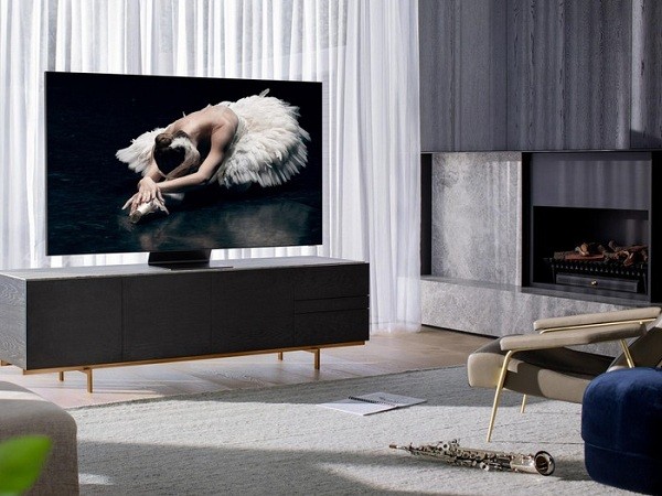 Samsung ra mắt TV QLED 8K vô cực đầu tiên tại Việt Nam