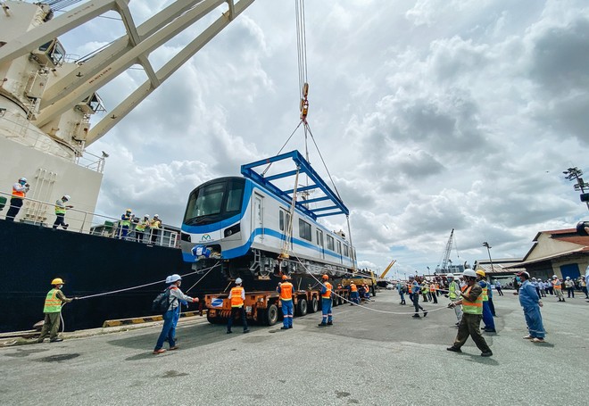 “Bóc mẽ” tàu Metro 1: Công nghệ lỗi thời so với thế giới 