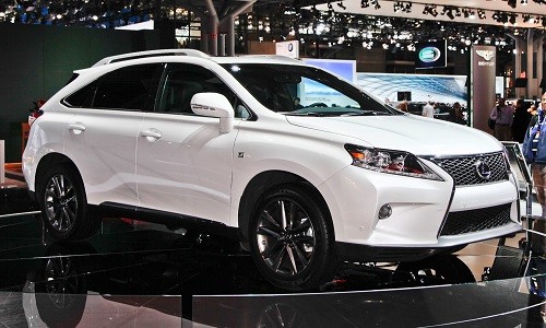 Lexus NX SUV chốt giá tại Malaysia, chờ ngày về VN