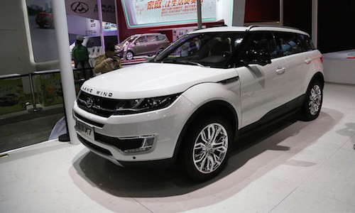 Land Rover cũng phải “bó tay” trước hàng nhái Trung Quốc