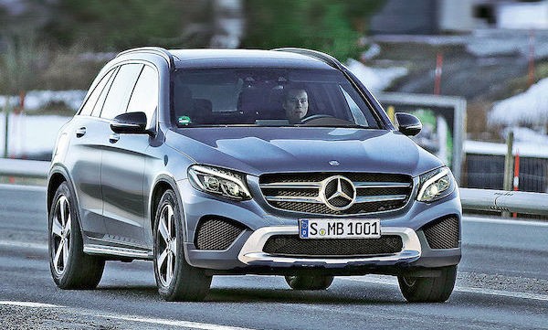 Mercedes sẽ cho ra mắt mẫu GLC vào ngày 17/6 