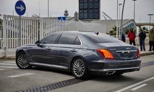 Xe sang Genesis G90 nhận hơn 4300 đơn hàng trong 24h 