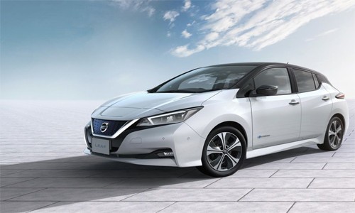 "Soi" xe ôtô điện Nissan Leaf 2018 giá chỉ 680 triệu đồng