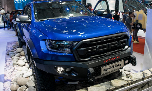 "Soi" xe Ford Ranger Raptor tiền tỷ, độ khủng tại VMS 2019