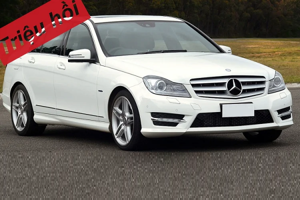 Triệu hồi loạt xe sang Mercedes-Benz tại Việt Nam lỗi túi khí