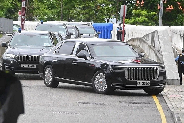 Hồng Kỳ N701 - limousine mới của Chủ tịch Tập Cận Bình lộ diện