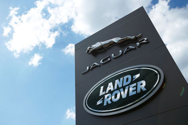 Jaguar Land Rover đổi tên thành JLR, công bố chiến lược mới