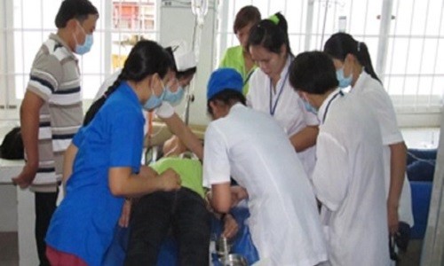 Nguyên nhân hơn 200 công nhân Trà Vinh ngộ độc nhập viện