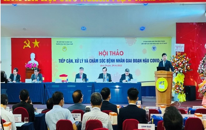 Bình Thuận: Hội thảo chăm sóc bệnh nhân giai đoạn hậu COVID-19