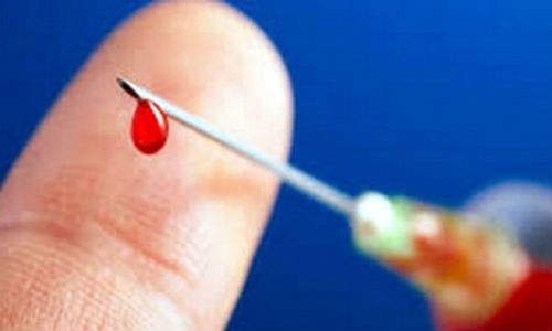 Chồng xuất hiện kịp thời cứu tôi thoát khỏi mũi tiêm chứa máu HIV