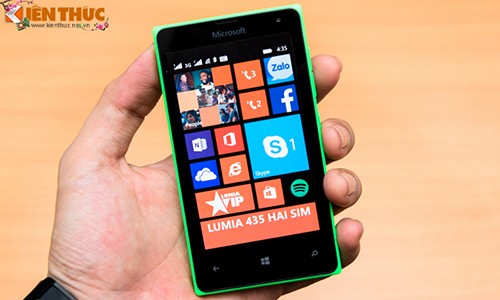 Mở hộp smartphone Lumia 435 giá cực hấp dẫn tại Việt Nam