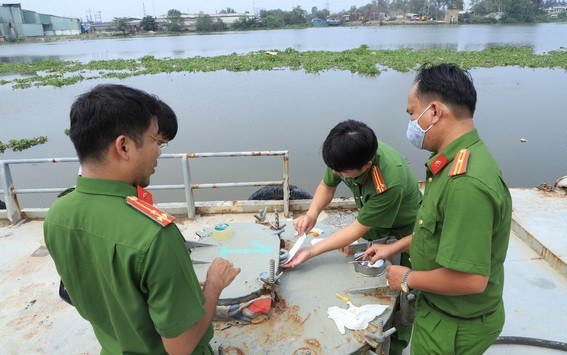 “Trùm” buôn lậu xăng giả ở Đồng Nai đang bị truy nã là ai?