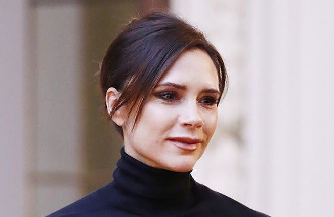 Victoria Beckham chi 1.200 bảng Anh làm mỹ phẩm trích từ máu