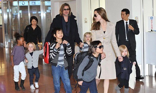 Bí mật cuộc sống thường ngày của Brad Pitt và Angelina Jolie