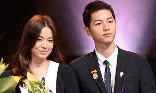 Song Hye Kyo không giấu được vẻ già nua bên Song Joong Ki