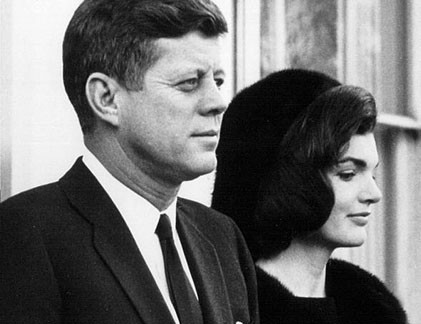 10 ý tưởng quái dị về vụ ám sát Kennedy