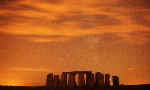 Tiết lộ bất ngờ về bãi đá cổ Stonehenge