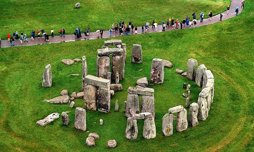 Giải bí ẩn những người xây dựng bãi đá cổ Stonehenge