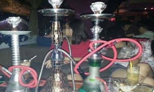 Shisha “lắp pin”: Đẳng cấp dân chơi rơi ngay địa ngục