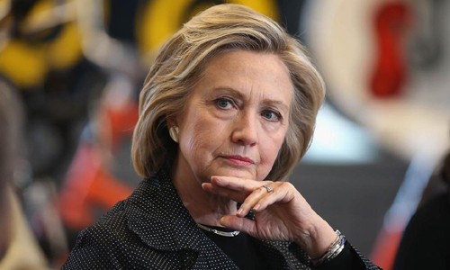 Thuyết âm mưu sức khỏe ứng viên Tổng thống Hillary Clinton