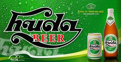 "Tuýt còi" Huda Beer "ốp" đầy chai bia Huda lên di tích ở Huế