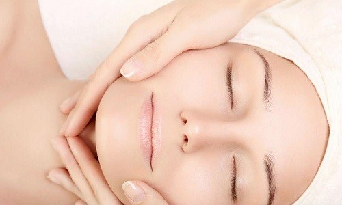 Hướng dẫn cách massage da mặt đúng giúp da đẹp không lo mụn nhọt