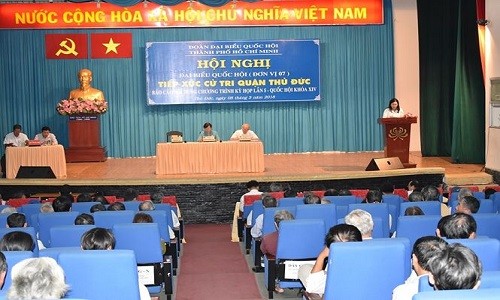 Cử tri TPHCM yêu cầu xử lý trách nhiệm ông Tất Thành Cang