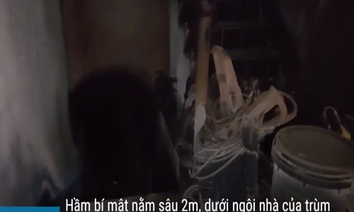 Video: Bên trong hầm trú ẩn của trùm ma túy Lóng Luông vừa bị tiêu diệt