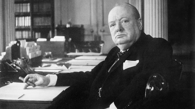 Vì sao Thủ tướng Churchill mang nhiều khoản nợ?