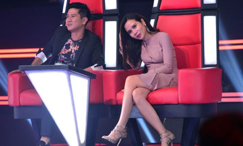 The Voice Kids: Hồ Hoài Anh tung chiêu dụ dỗ thí sinh