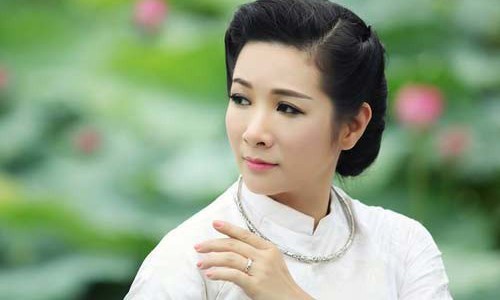 Thanh Thanh Hiền trượt NSND vào phút chót