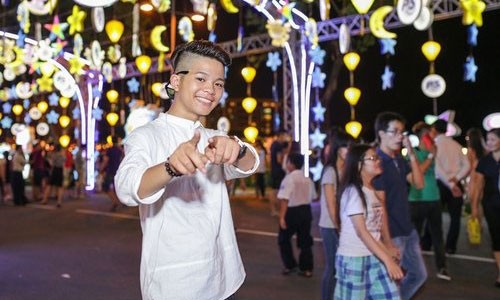 Quang Anh The Voice Kids ngày càng bảnh bao, sành điệu