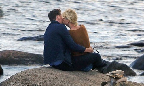 Tom Hiddleston thừa nhận yêu Taylor Swift