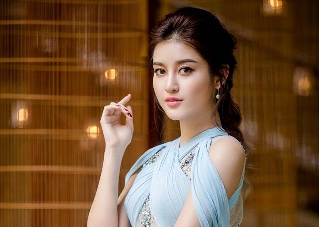 Nghi vấn Huyền My và bạn trai tin đồn "tan đàn xẻ nghé"