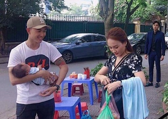 Tiết lộ về cậu bé đóng con của cặp Thư - Vũ "Về nhà đi con"