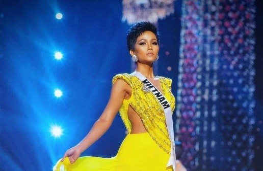 H'Hen Niê được Chủ tịch Miss Universe gọi là "Á hậu 3"