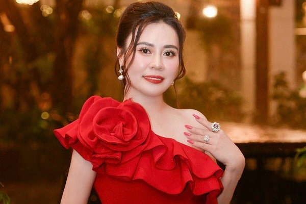 Hoa hậu Phan Kim Oanh làm Chủ tịch Miss Multicultural World