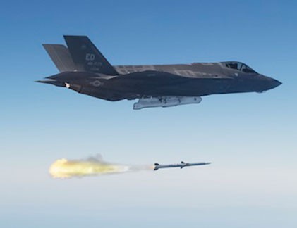 F-35A lần đầu phóng thử tên lửa đối không AIM-120