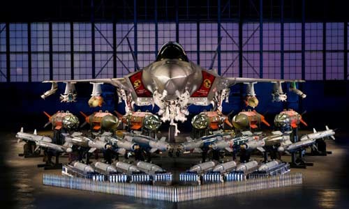 Chứng kiến kho vũ khí của tiêm kích tàng hình F-35